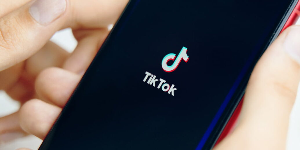 TIK TOK